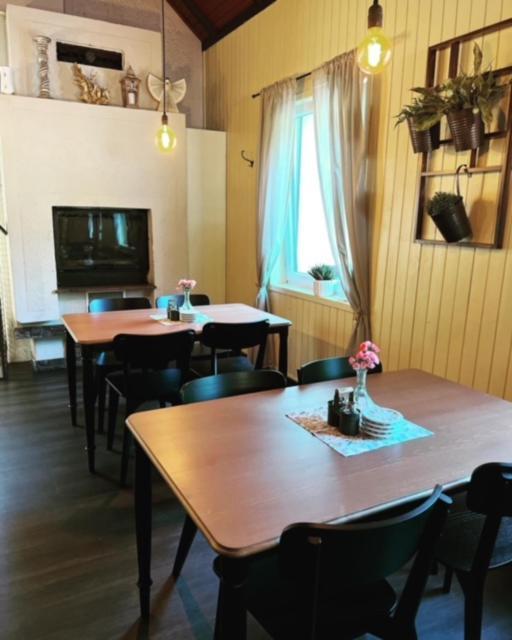 Penzion & Restaurace U Vily Sezimovo Usti Экстерьер фото